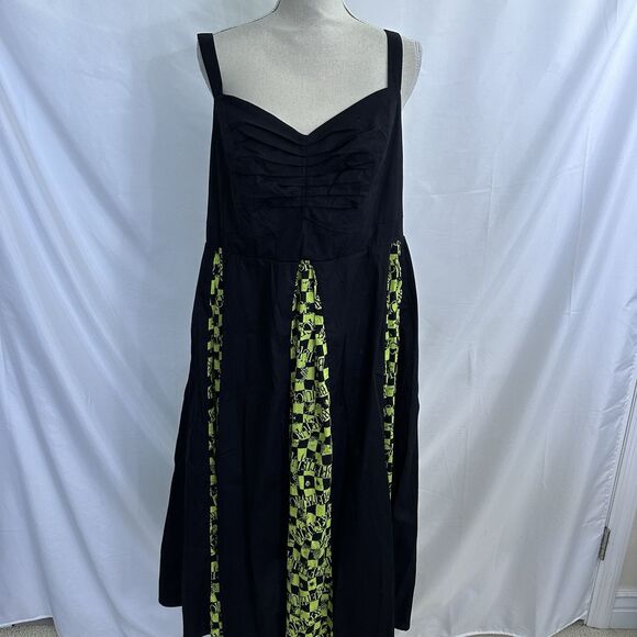 Torrid Beetlejuice Mini Sweetheart Godet Skater Dress Size 1X Plus - Picture 2 of 9